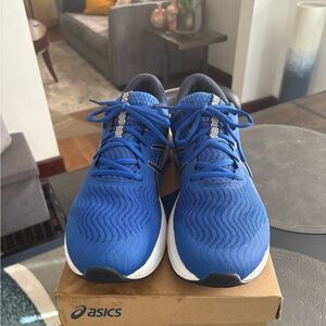 ASICS Men's Blue and Black Running Shoes